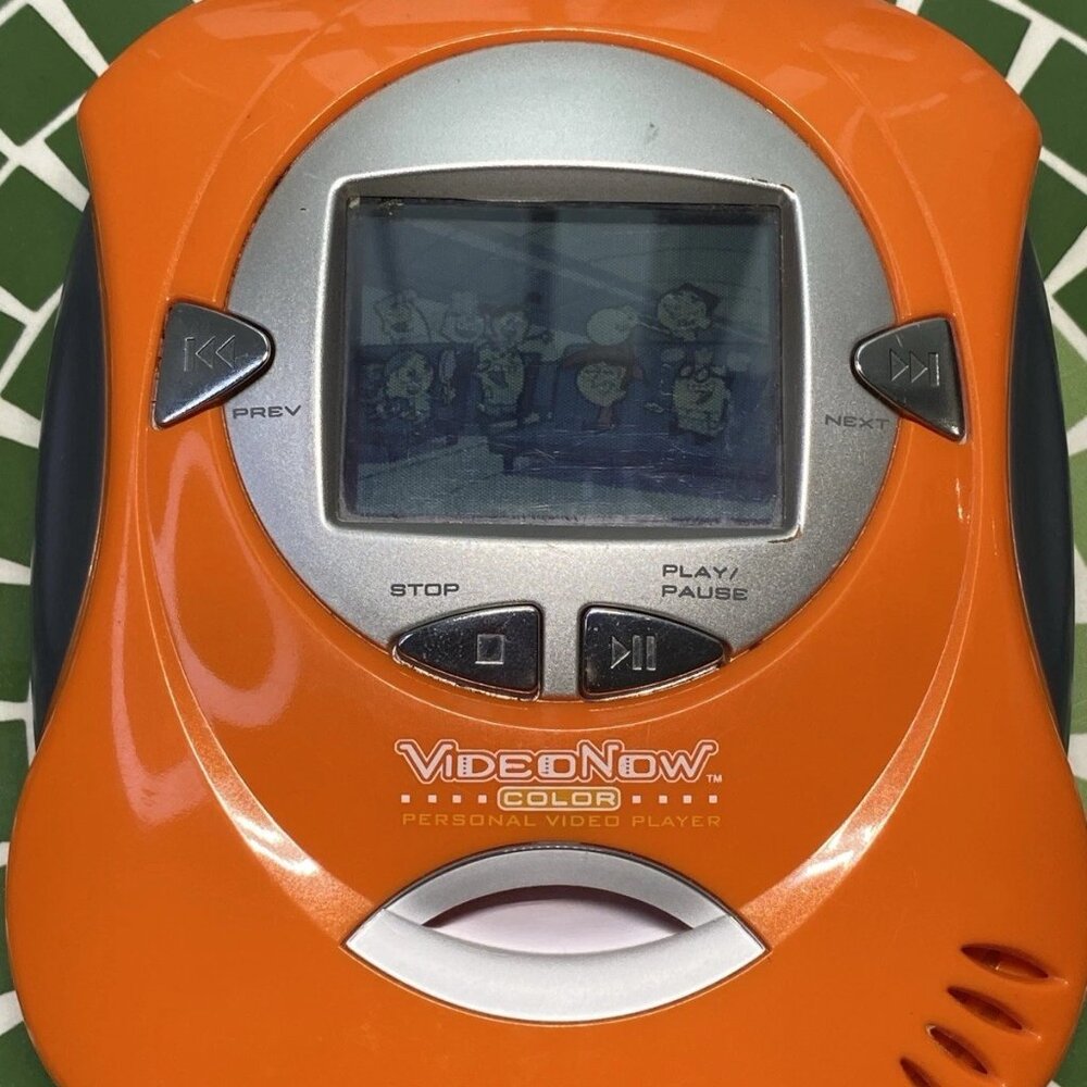 Hasbro VideoNow Color Portable Video Player w/ Disc